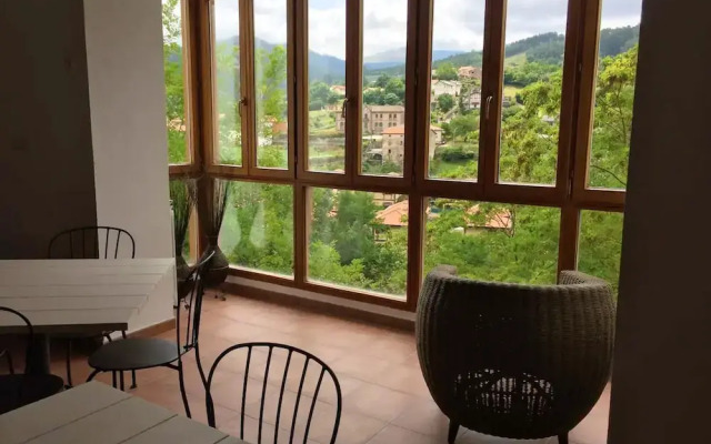 House with 6 Bedrooms in Otañes, with Wonderful Mountain View, Enclosed Garden And Wifi - 4 Km From the Beach
