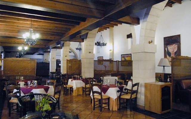 Hotel Alegria Bodega Real