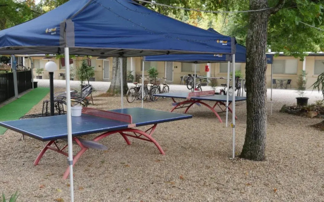 Adina Lodge Holiday Units