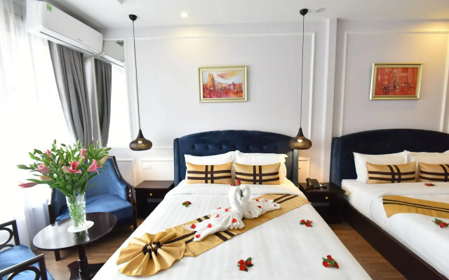 S Central Hotel & Spa
