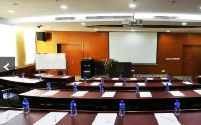 Wisdom Hotel Shanghai