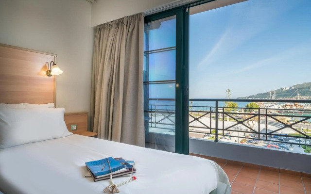 Phoenix Hotel