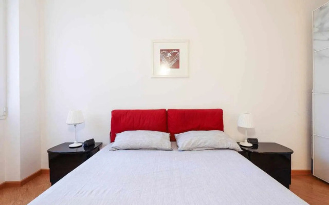 SV18C Charming modern flat S Ambrogio