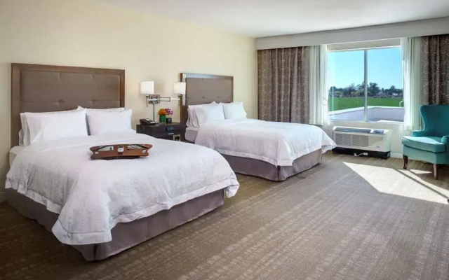 Hampton Inn & Suites Blythe, CA