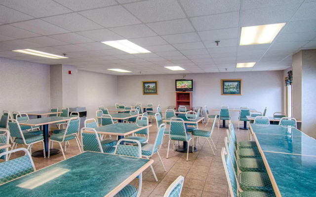 Park Tower Inn