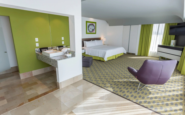 Holiday Inn Queretaro Zona Krystal by IHG