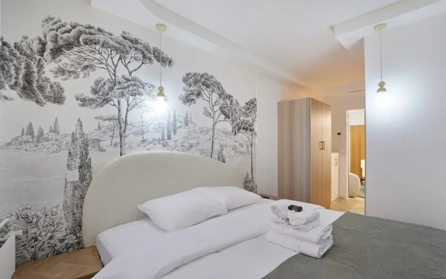 Apartment With AC Front Montparnasse Tower