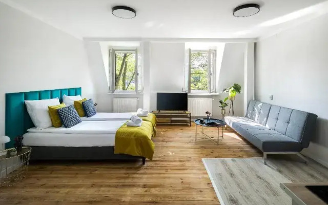 Green Avenue Apartments