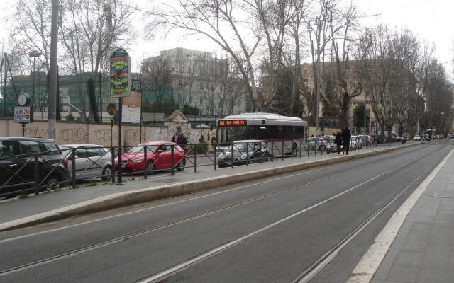 Chroma Apt Trastevere