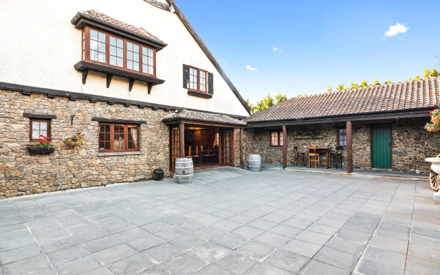 The Honest Lawyer, an Ascend Collection Hotel