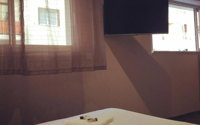 Villa Serafina Apartments