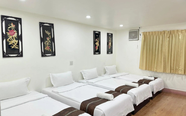 Longzhu Guesthouse