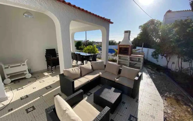 Montenegro Superbly Located Family Vila W