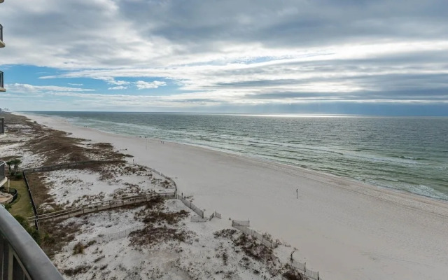 Phoenix Ix 705 3 Bedroom Condo