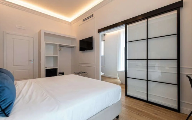 Unico Relais