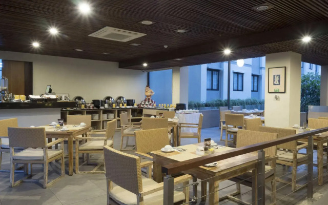 Hotel Dafam Savvoya Seminyak