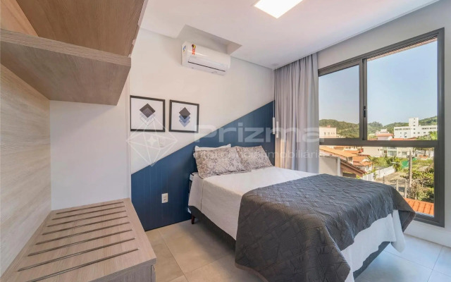 Elegante Apartamento de 3 quartos na Praia de Bombinhas.