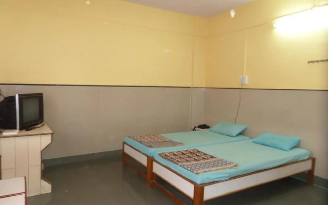 Hotel Indira Sagar