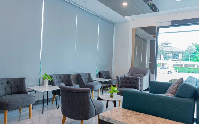 L2 Hotel (SHA Extra Plus)