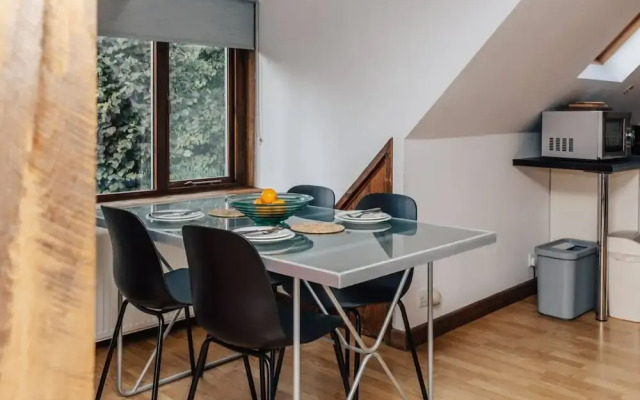Redwood Retreat - From 110 Per Night