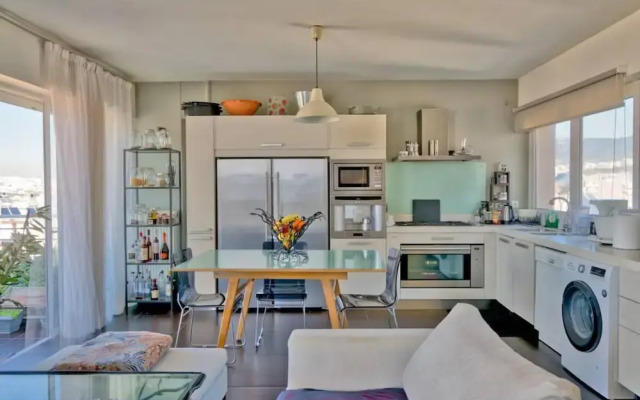 360 Athen s View at lux two Storey Penthouse