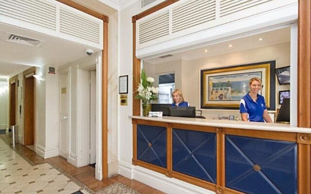 Burleigh Mediterranean Resort Enquiries