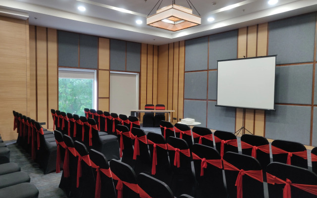 Holiday Inn Express Ahmedabad Ashram Road