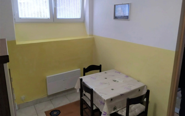 Studio Apartment Mara Zagreb
