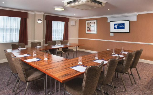 Holiday Inn Express Leeds East by IHG