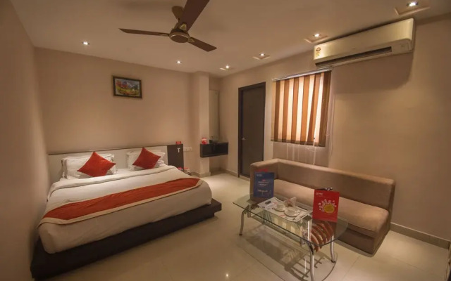 OYO 1521 Hotel Sanjay Galaxy