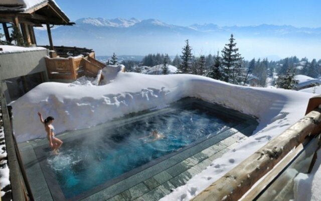 LeCrans Hotel & Spa