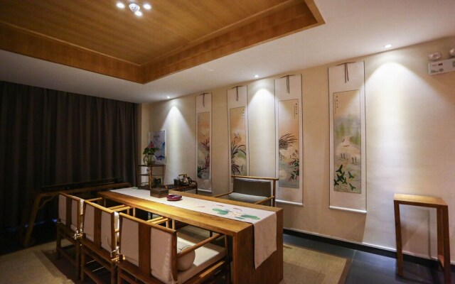 Qianna Chengji Hotel