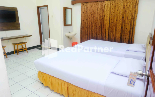 Hotel Transit 1 Makassar RedPartner