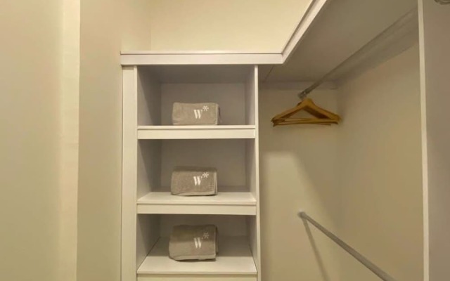 w Incredible 2BR w Unique View n AC