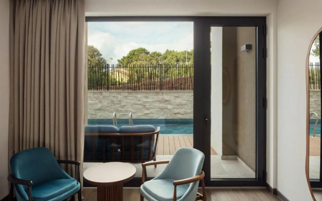 The Isolano, Cres, Autograph Collection