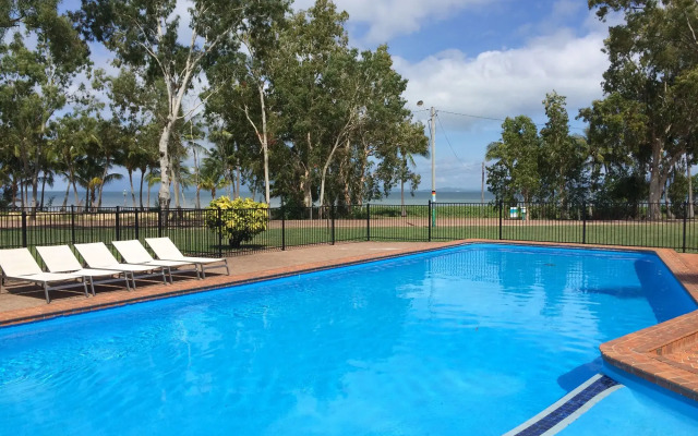 Arcadia Village Motel