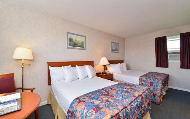 Canadas Best Value Inn - Port Hawkesbury / Port Hastings - Closed