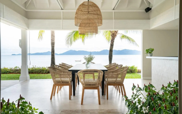 Miskawaan Beachfront Villas