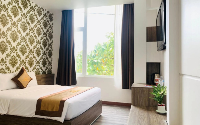Nice Hue Hotel