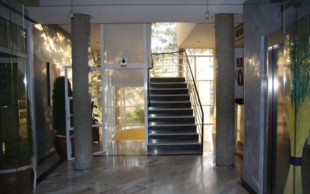 Hotel La Colina