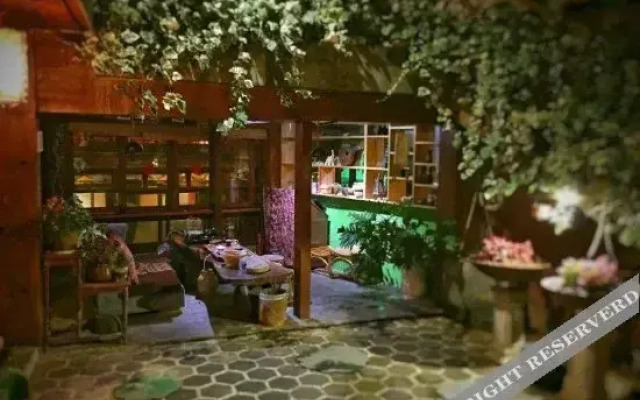 Nuanju Inn