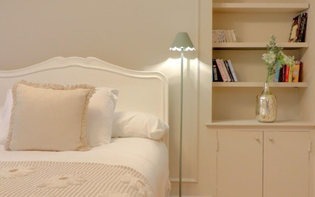 Central Brighton Apartment