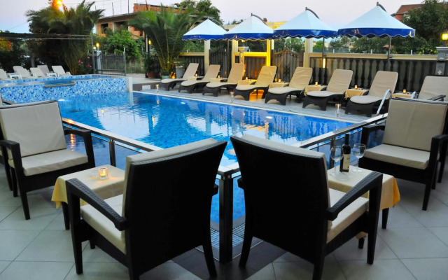 Aparthotel Villa Primafila