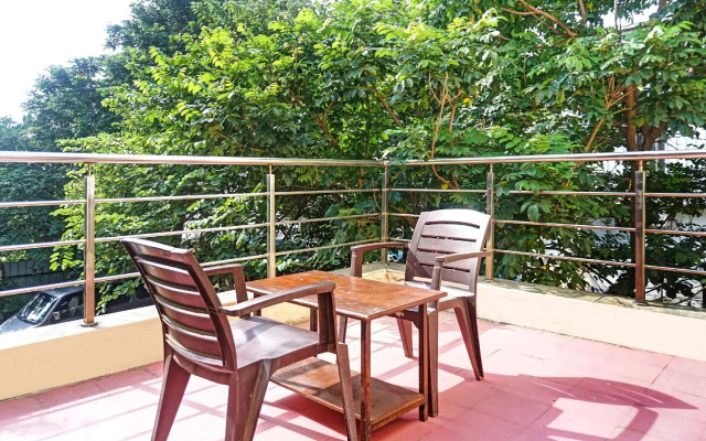 OYO 82452 Savali Garden