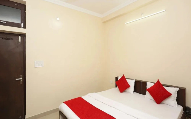 Hotel Mani Bhai Patel By OYO Rooms