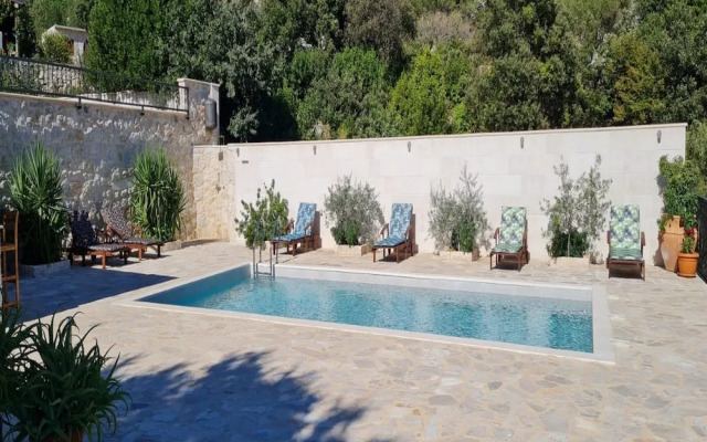 Holiday Home Mico With Swimming Pool