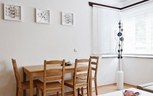 City Park Apartments Reichi