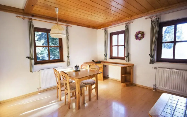 Apartmajska hiša Muštrinka