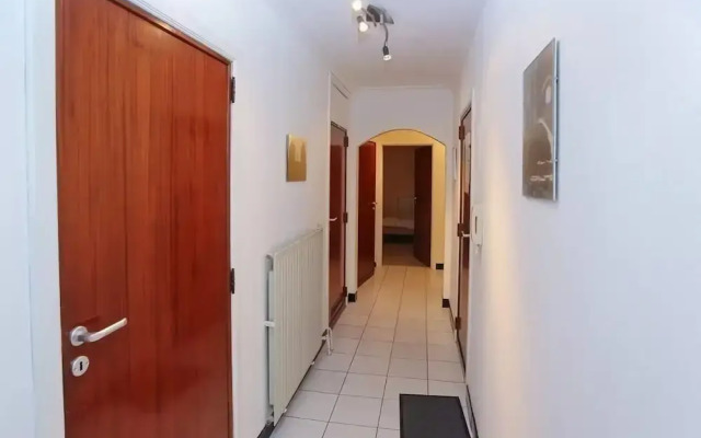 Apartment on Belgium Seawall, Central Location