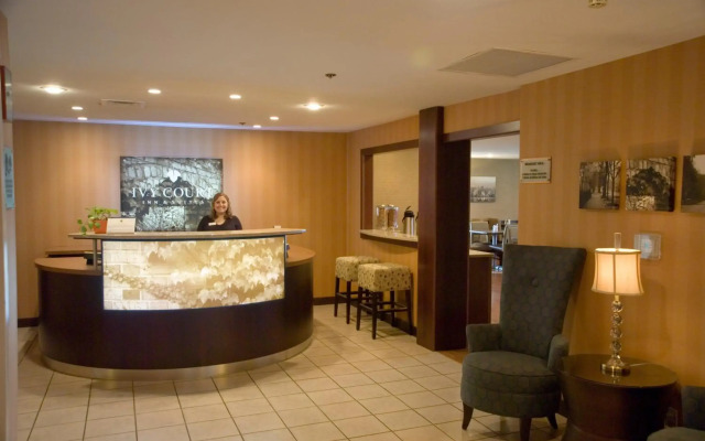 Ivy Court Inn & Suites